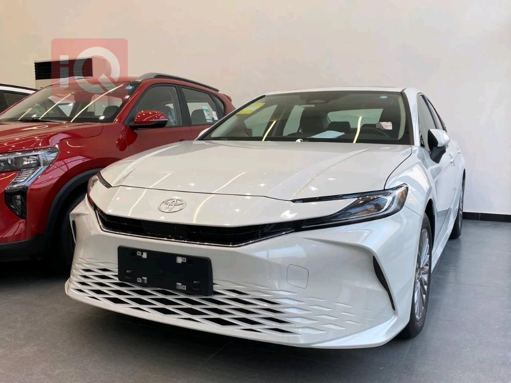 تۆیۆتا کامری